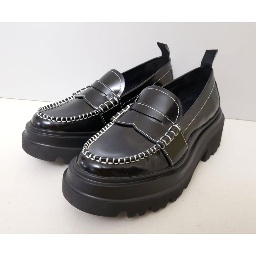 G.H.Bass Platform Lug Loafers in Black Size 7 38
